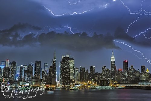wpid-5D33379-Edit-Edit.jpg Thunder and Lightning storms over the New York City skyline.