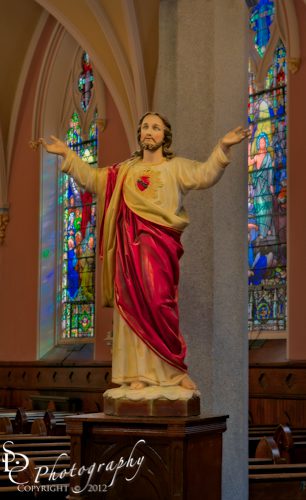 SDC wpid-III3161-0006-Edit.jpg Sacred Heart Of Jesus